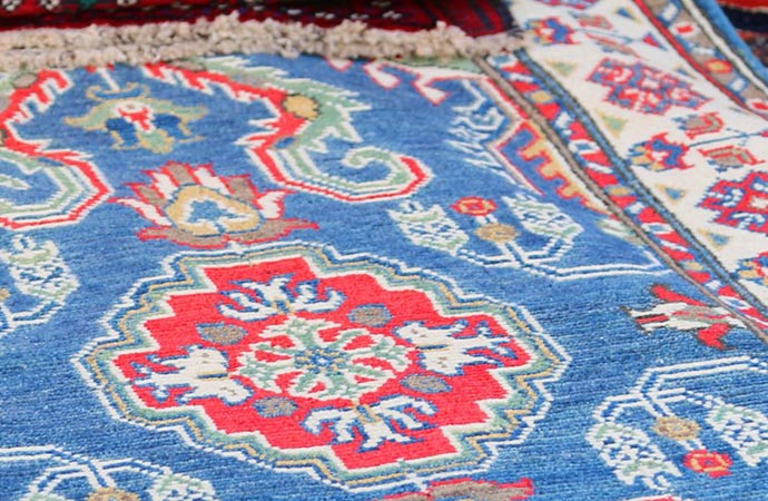 The Beauty & Effectiveness of Persian Rug