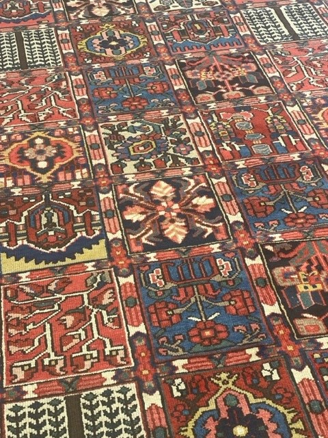 9'x12' living room rug