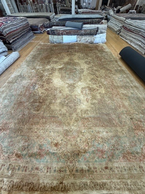 12'x15' living room rug