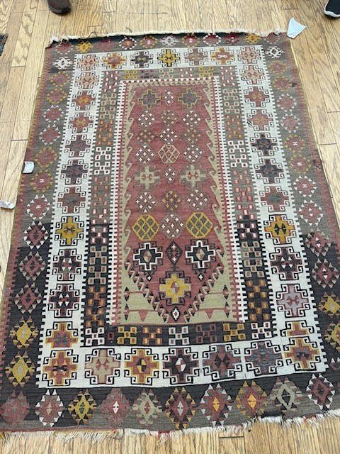 5'x7 living room rug