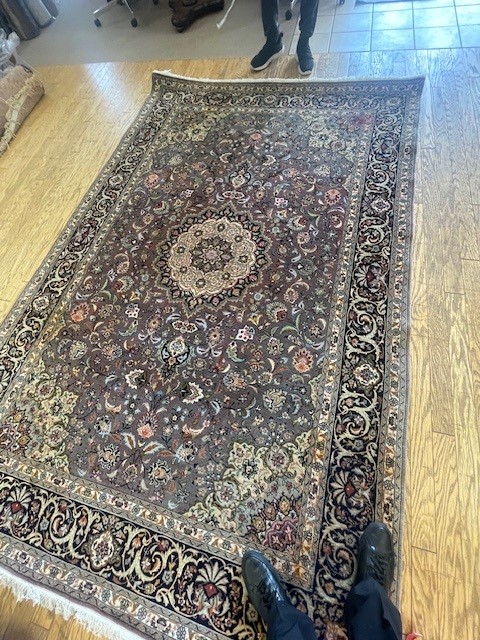 8'x8' square rug