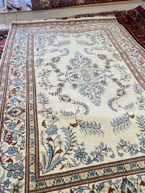 6'x9' living room rug