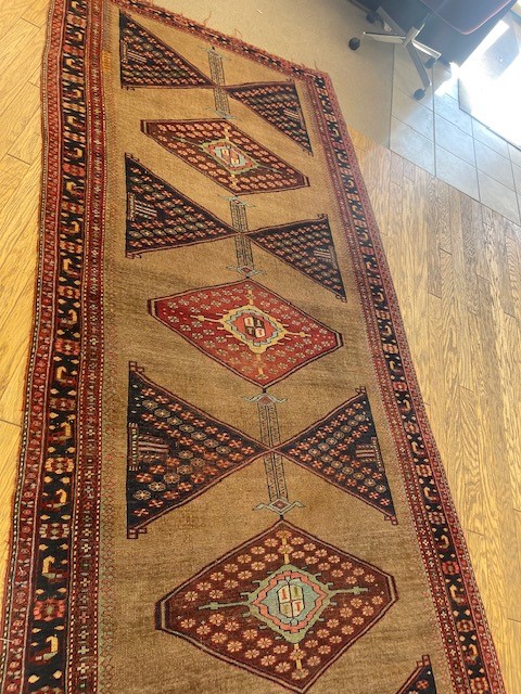 4'x8' living room rug