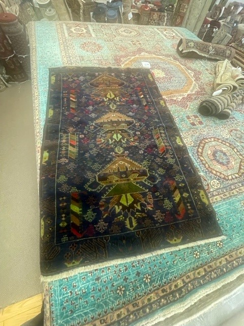 4'x6' rug for room