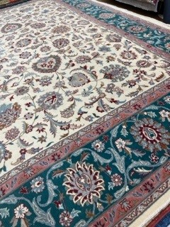 8'x10' living room rug