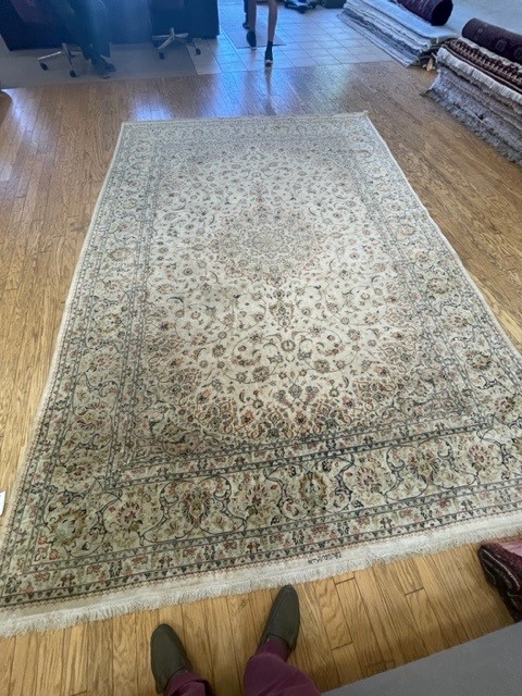 8'x10' living room rug