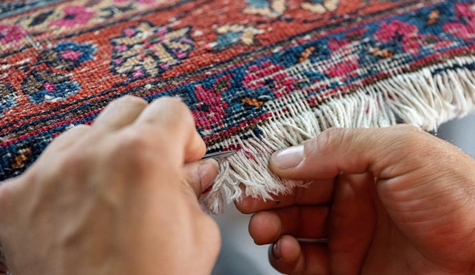 A rug repairing process with equipment